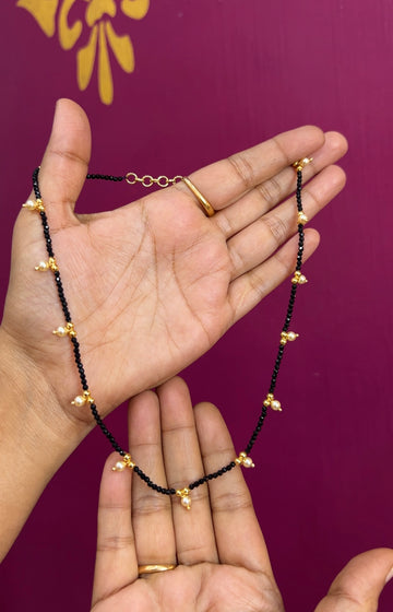 Black beads 16 inches BB014