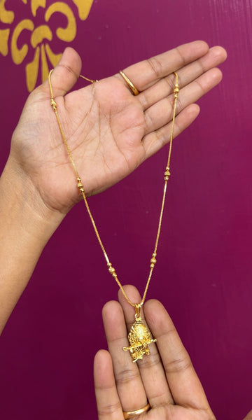 Chain with locket 18 inches