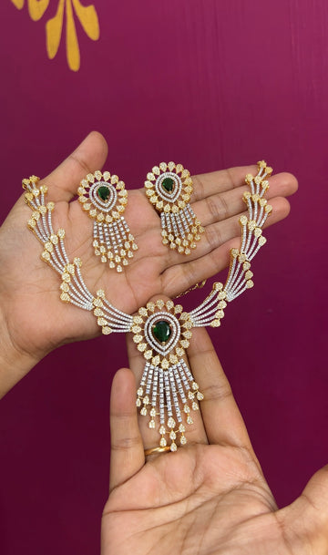 GJ POLISH NECKLACE