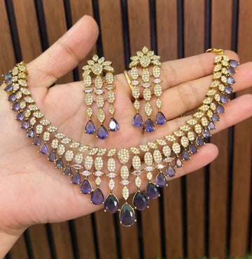 Mehendi Victorian necklace