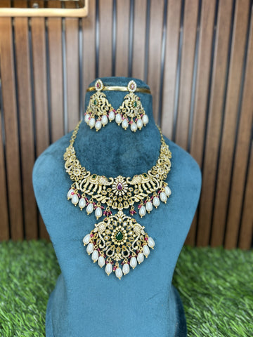 Mehendi Victorian Necklace