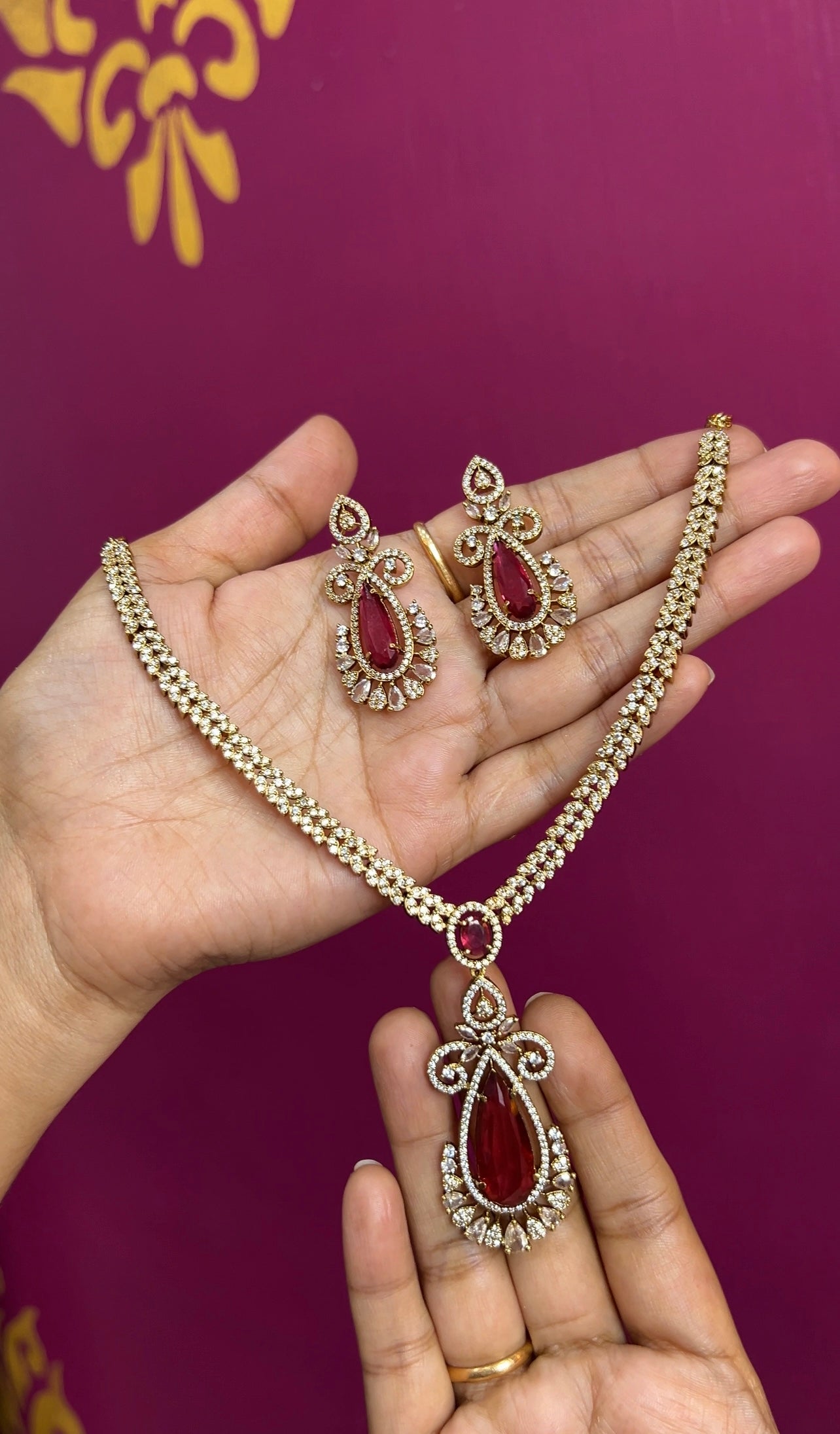 Mehendi Victorian necklace NK074