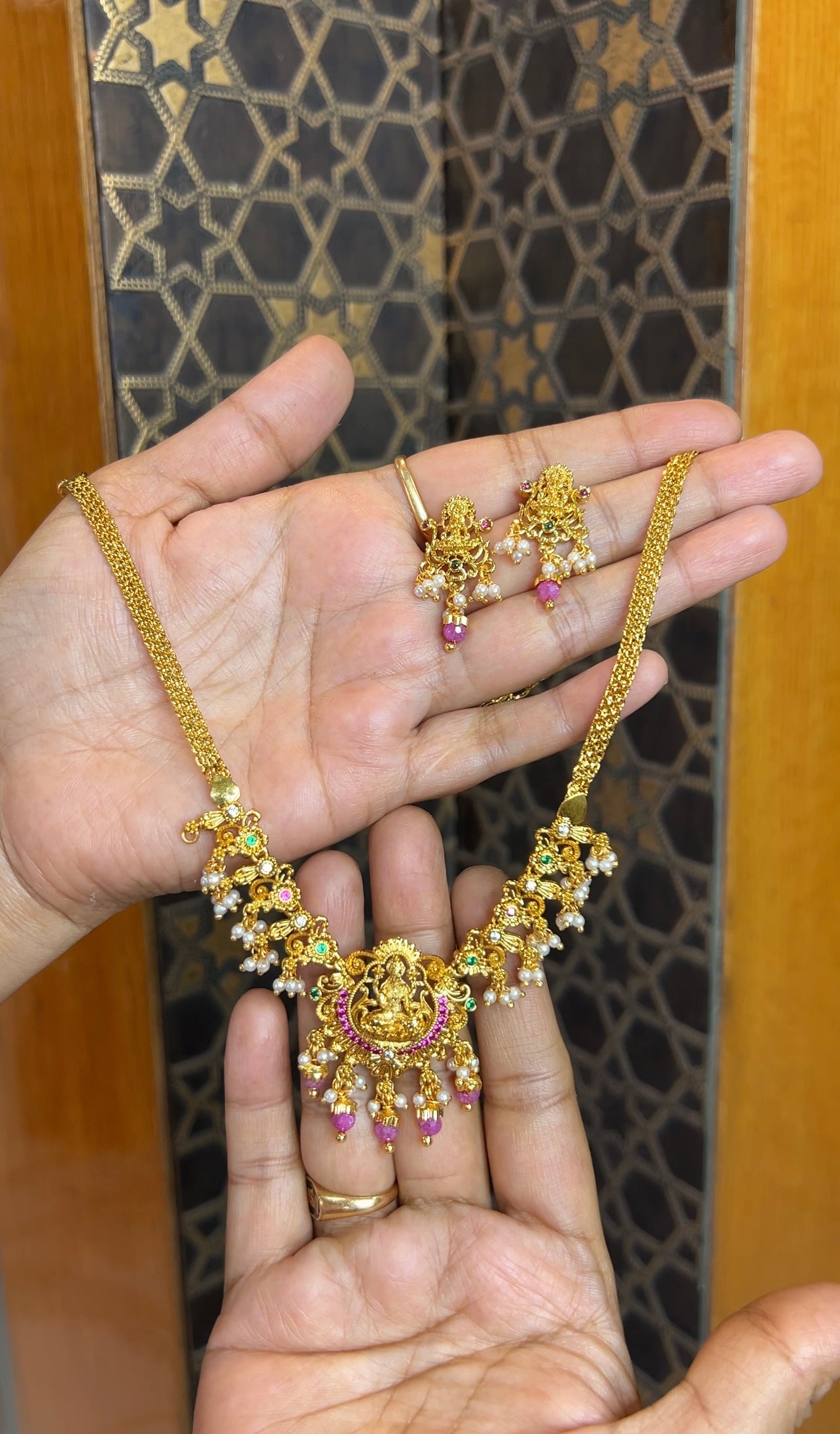 Necklace NK182