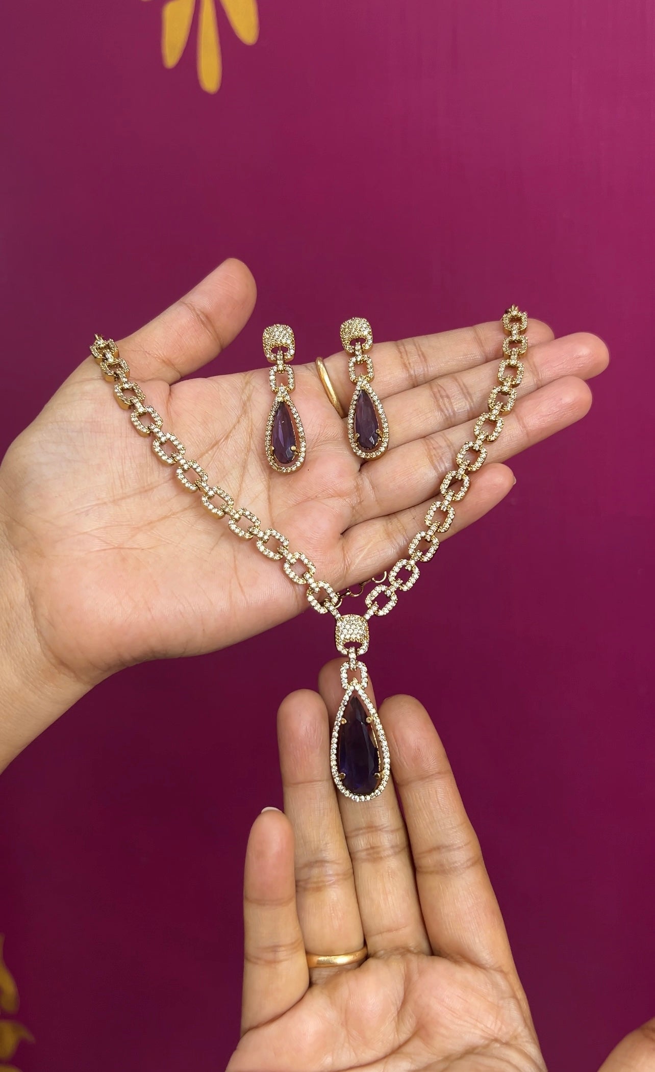 Mehendi Victorian necklace NK065