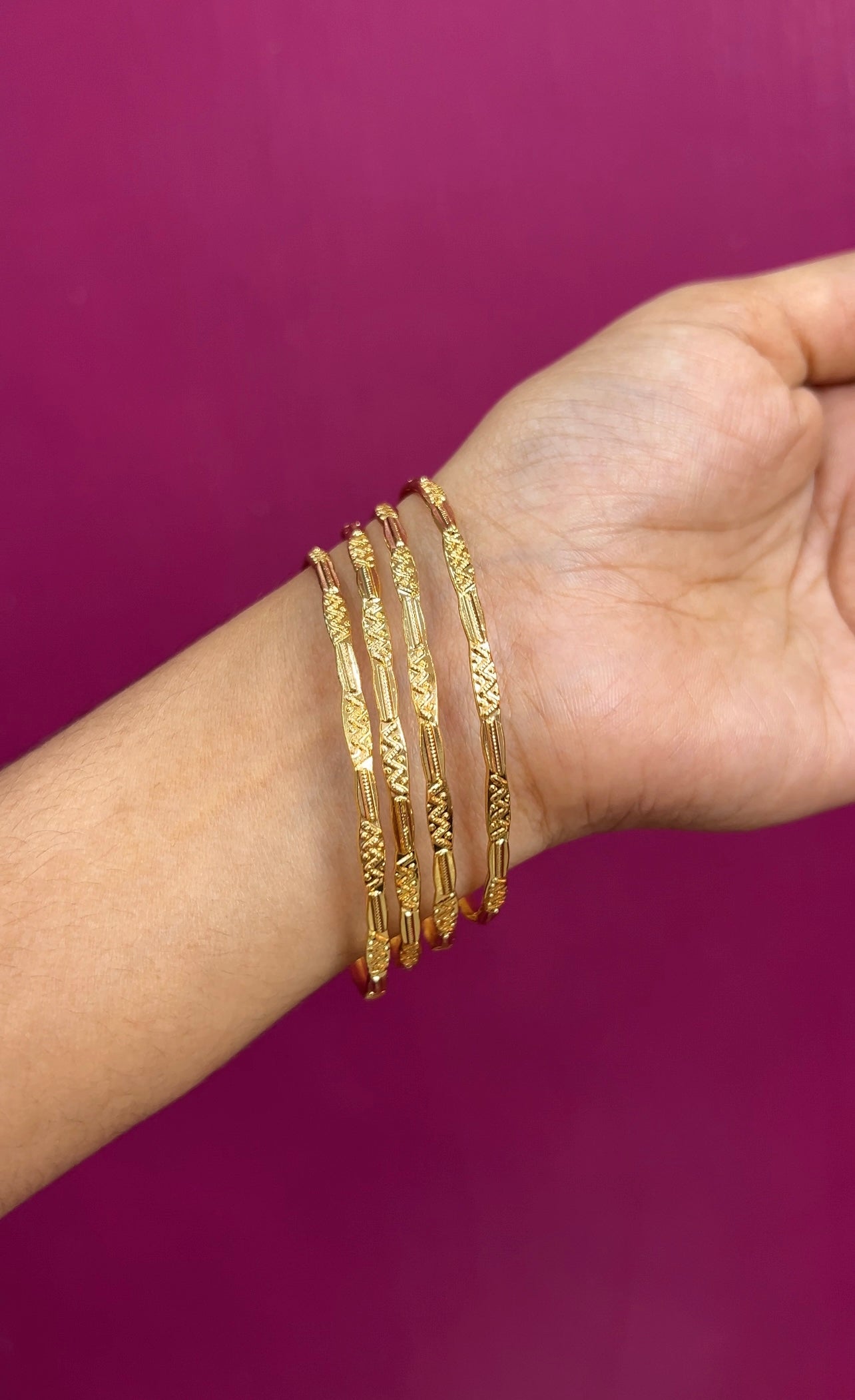 Bangles BNG006
