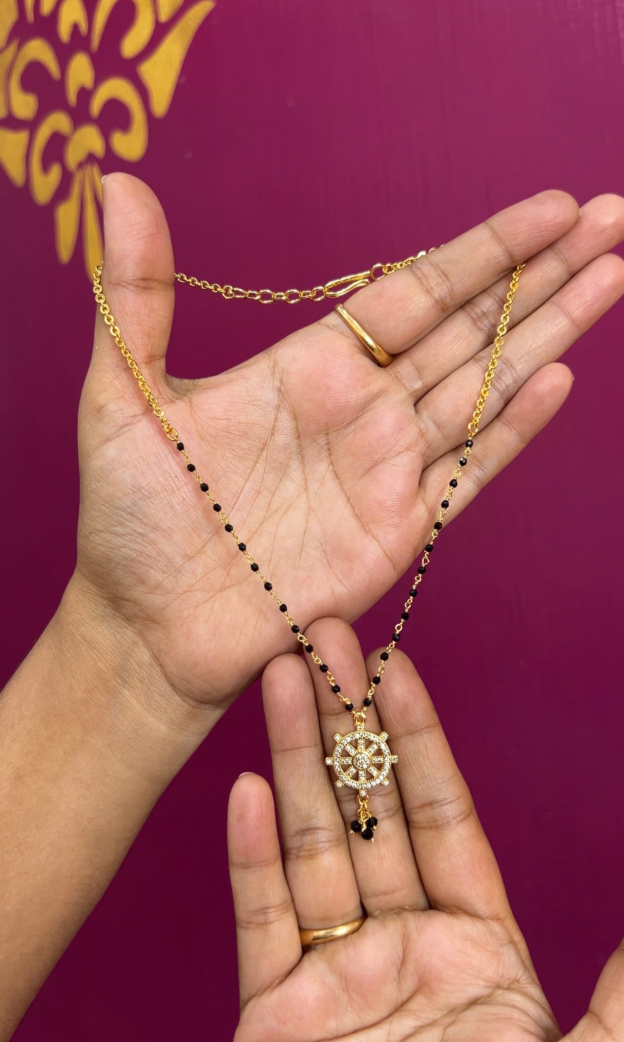 Black beads 16inches BB028