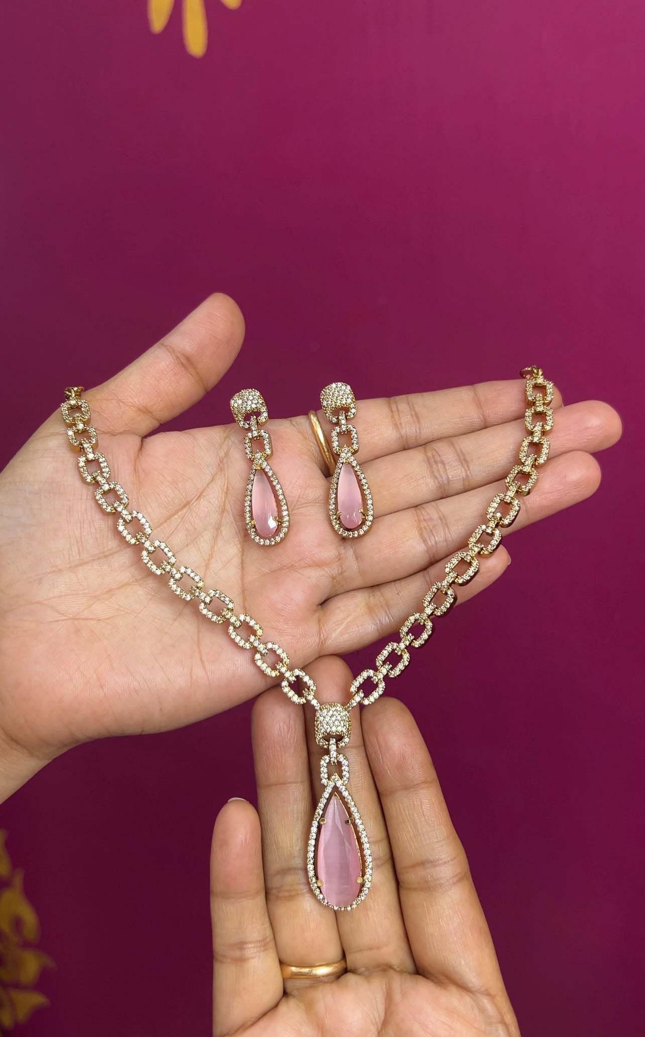 Mehendi Victorian necklace NK065