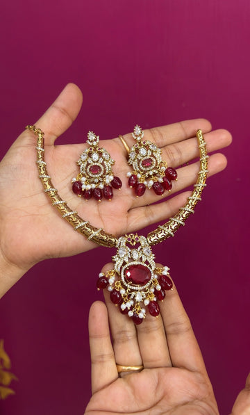 Mehendi Victorian necklace