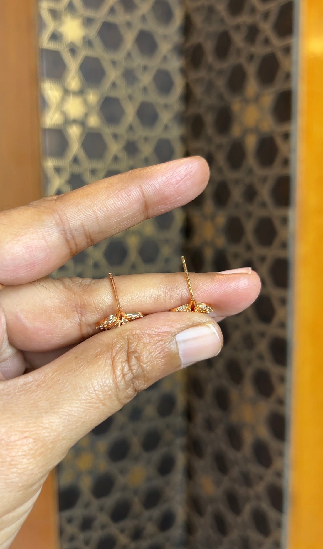 Rose gold earrings RG024