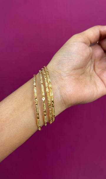 Bangles BNG003