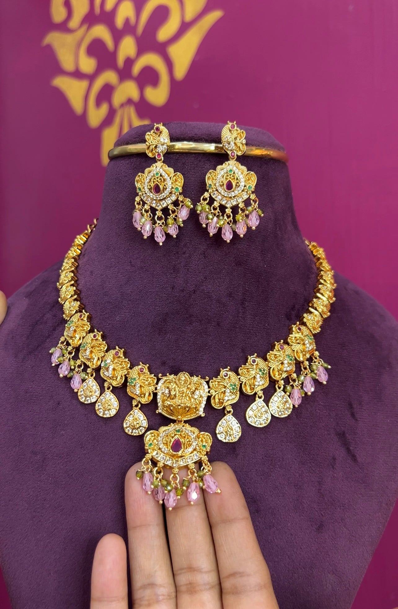 Antique finish necklace NK029