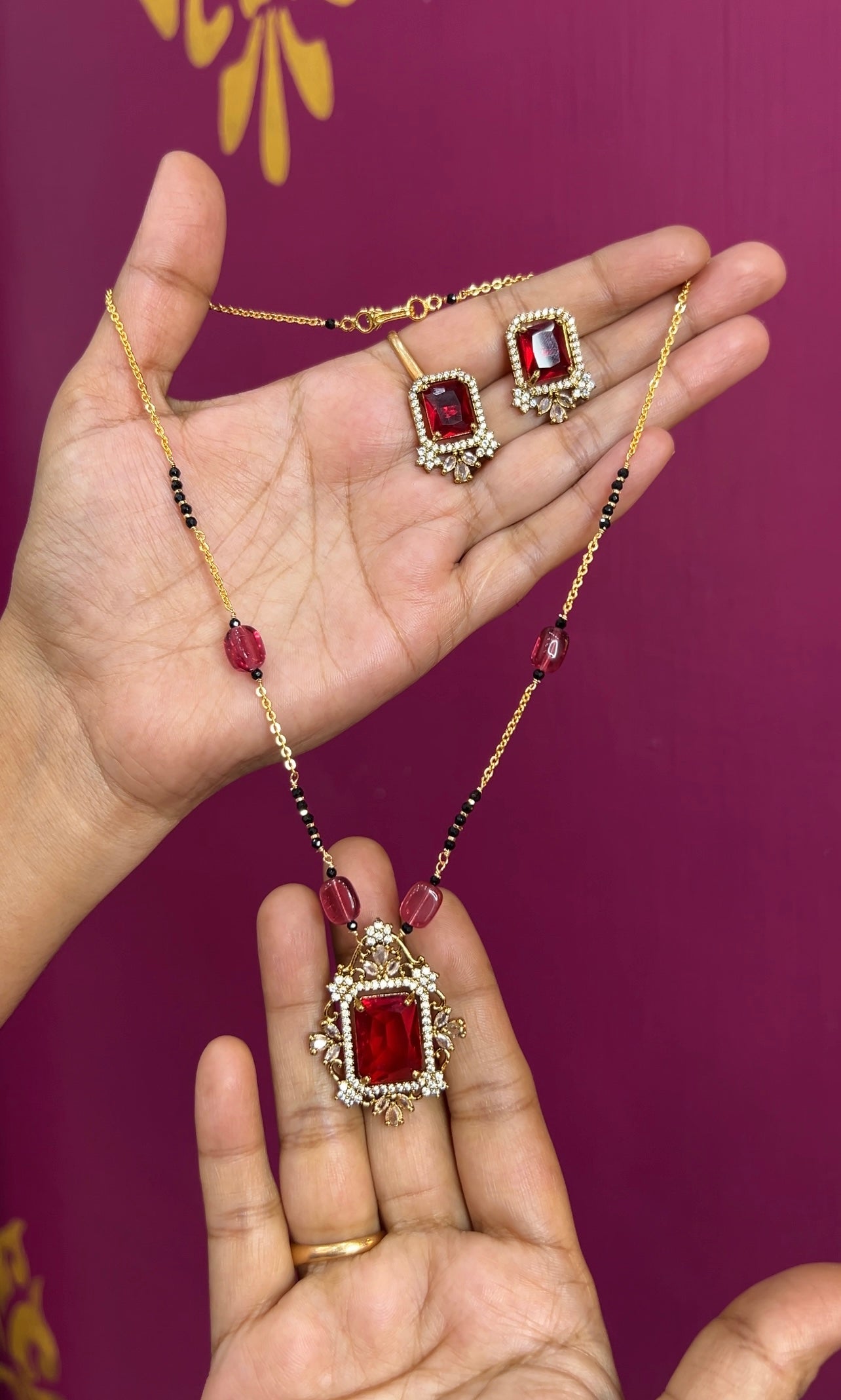 Black beads 16inches BB035