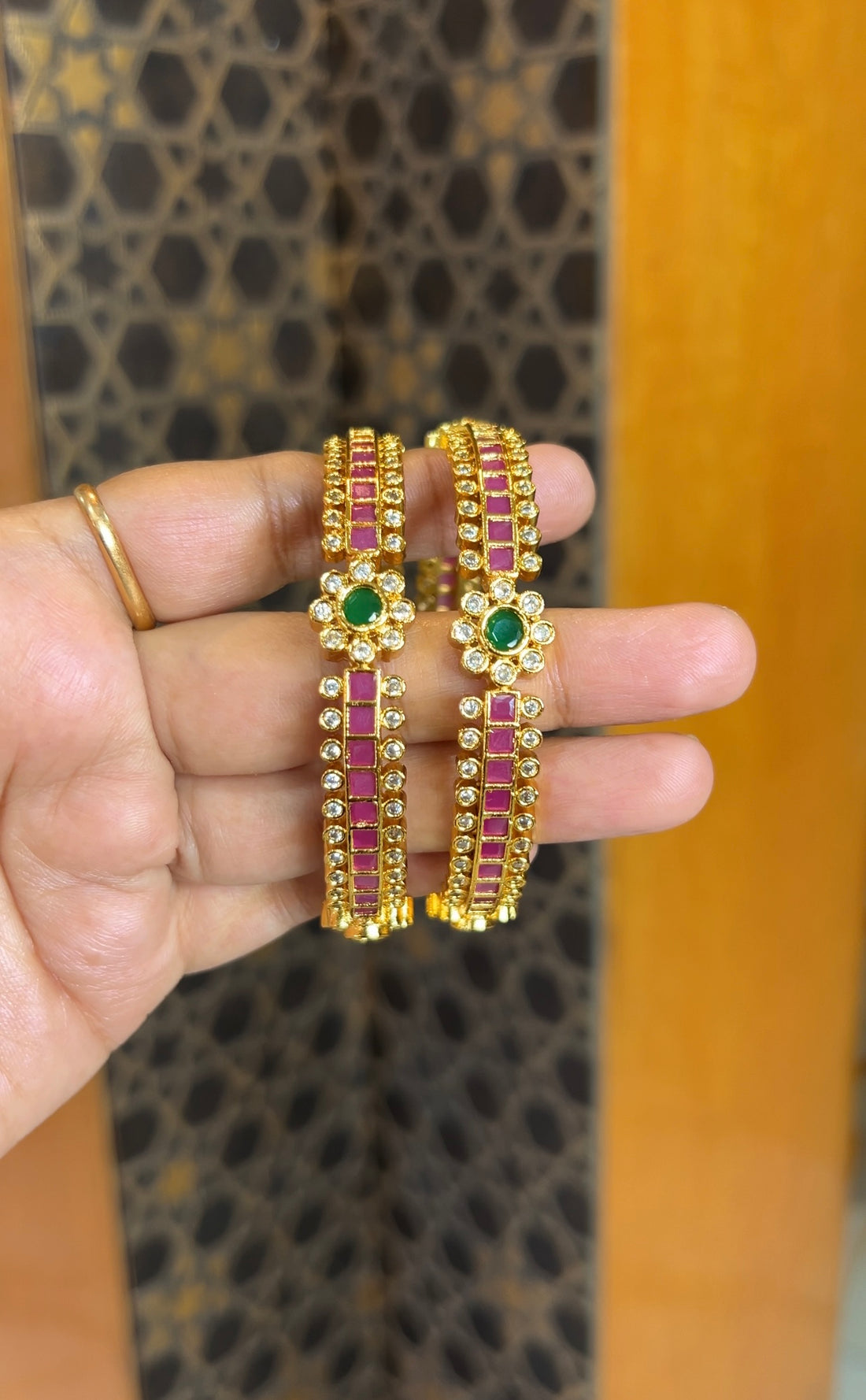 Bangles CZB009