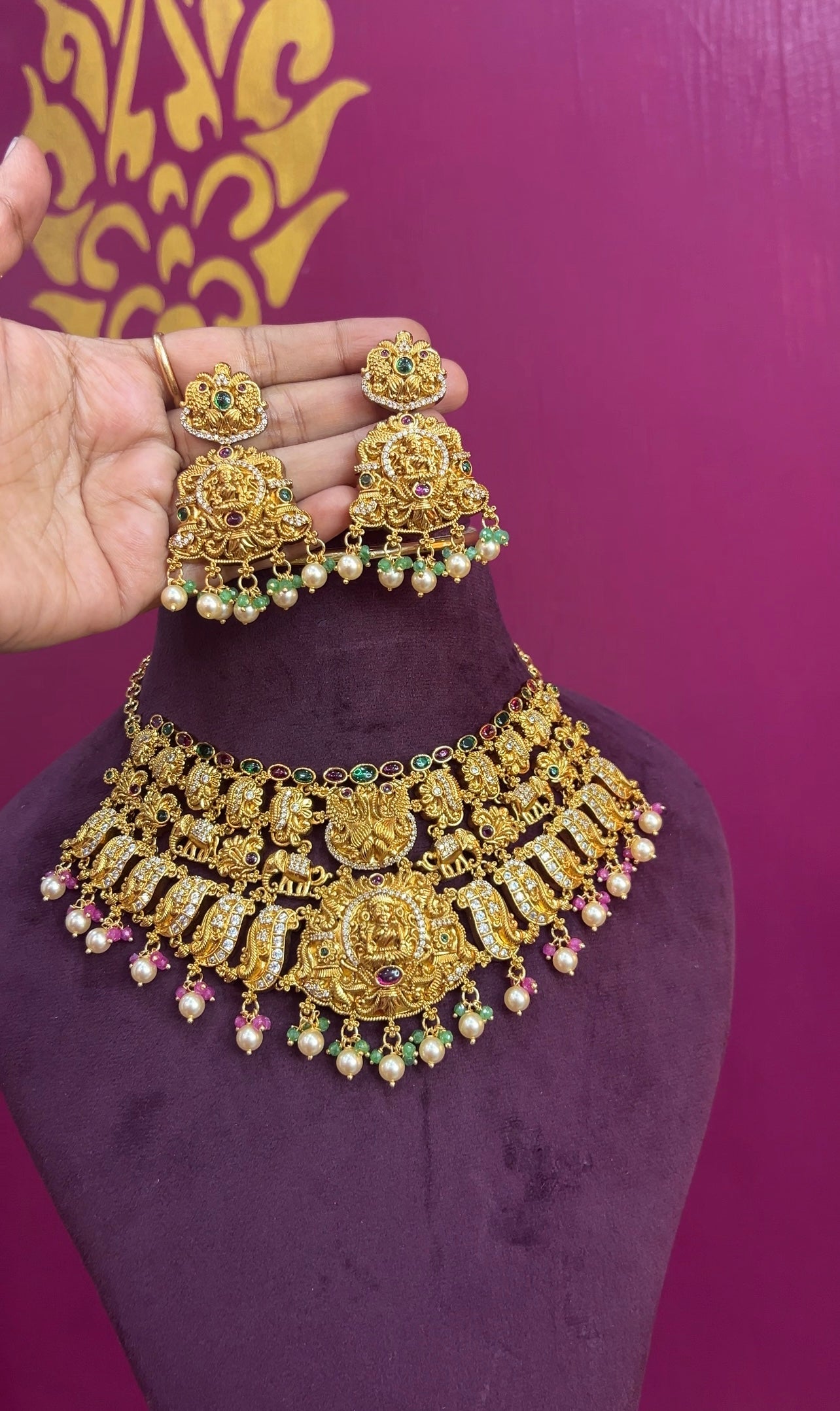 Nakshi chocker NK045