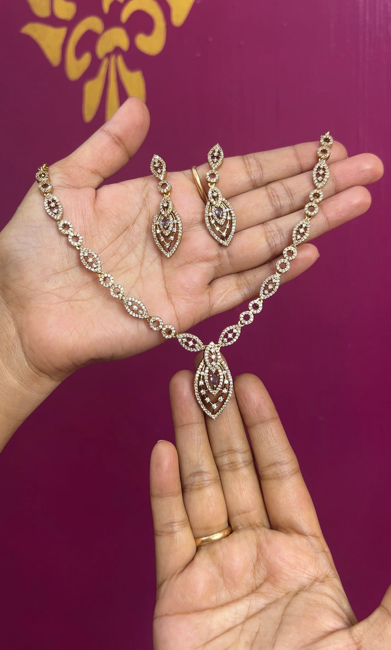 Mehendi Victorian necklace NK066