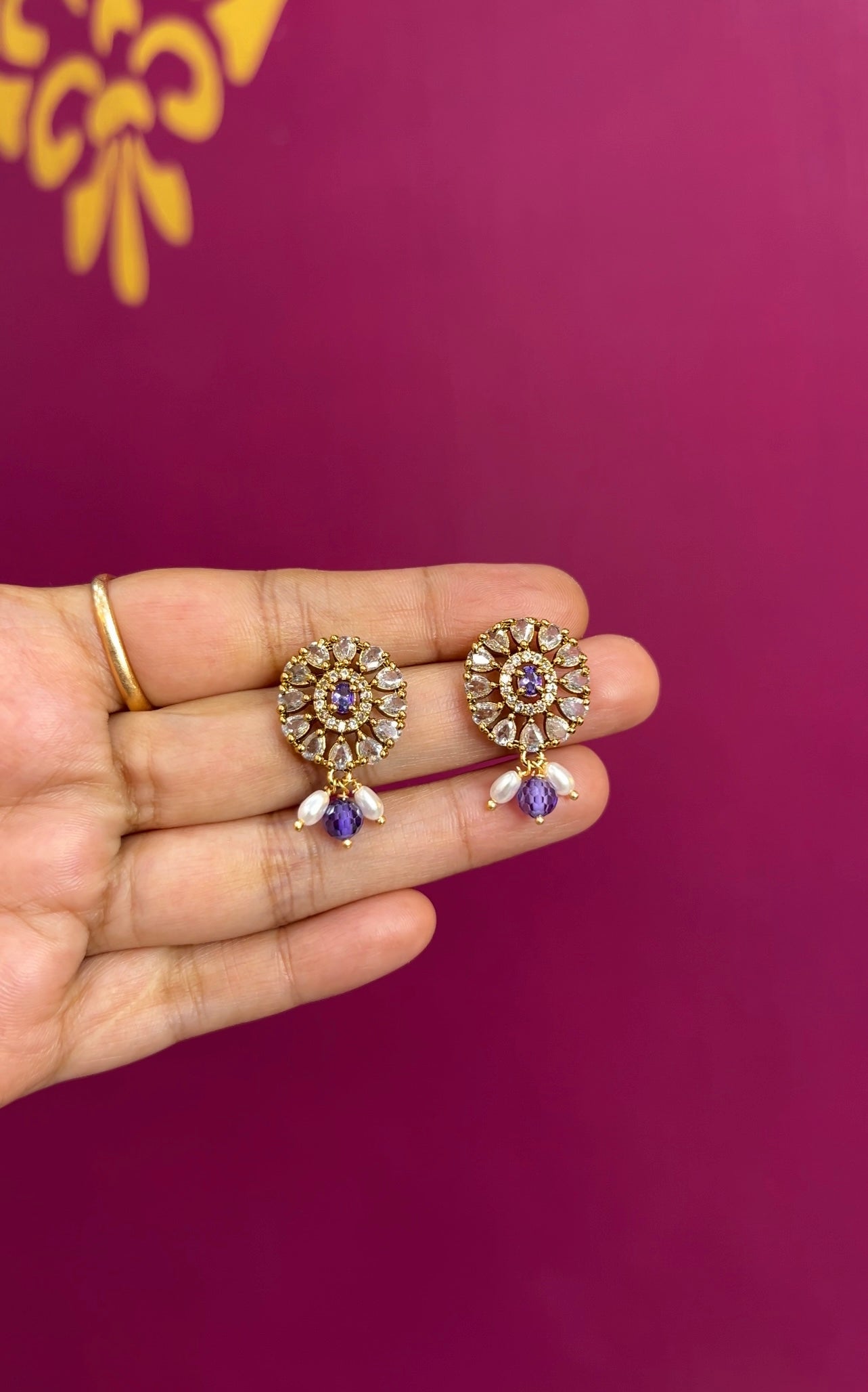 Antique finish Earrings ER094