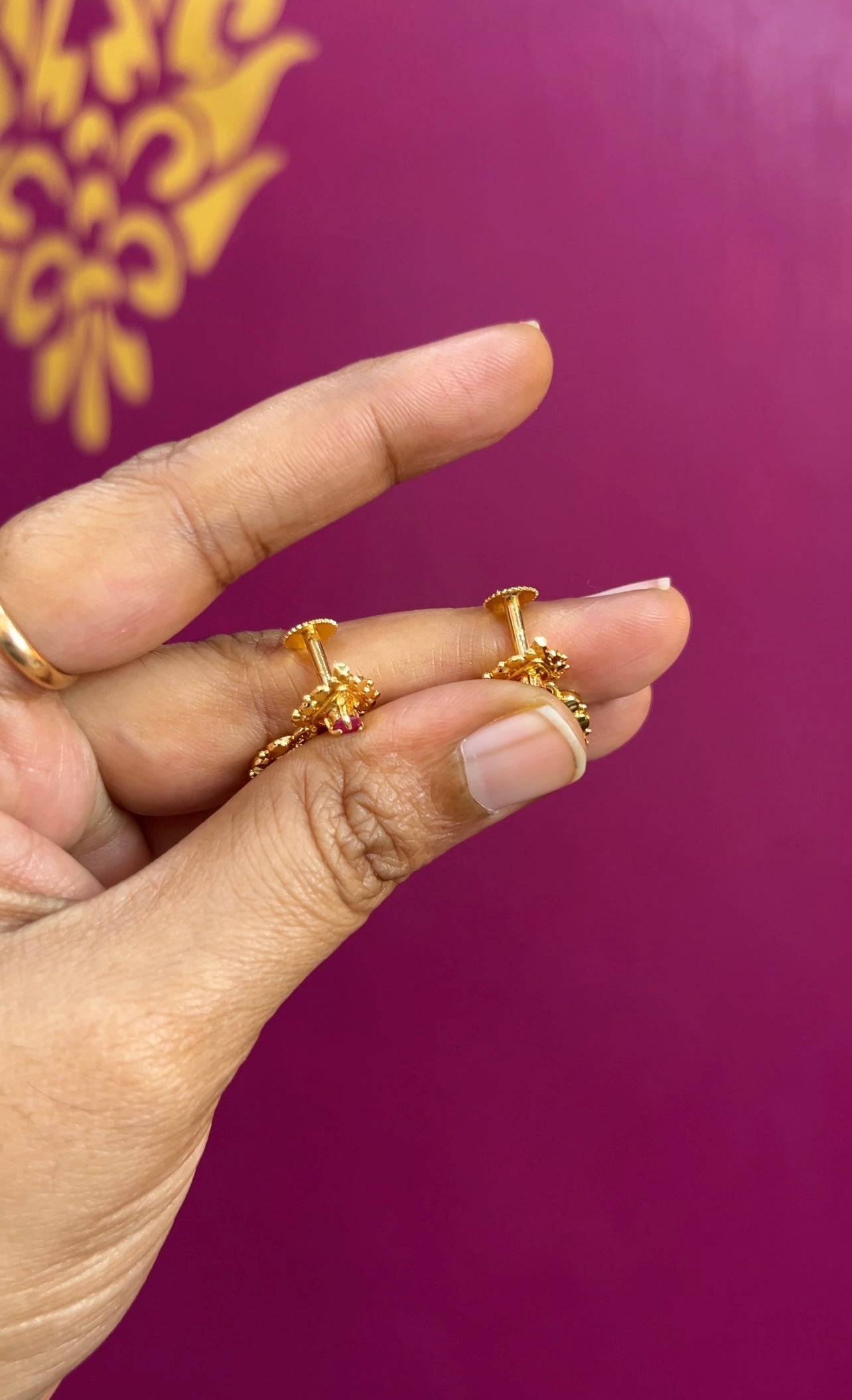 Earrings ER104