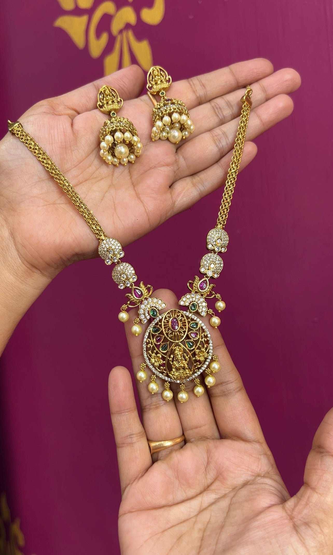 Antique finish Necklace NK053