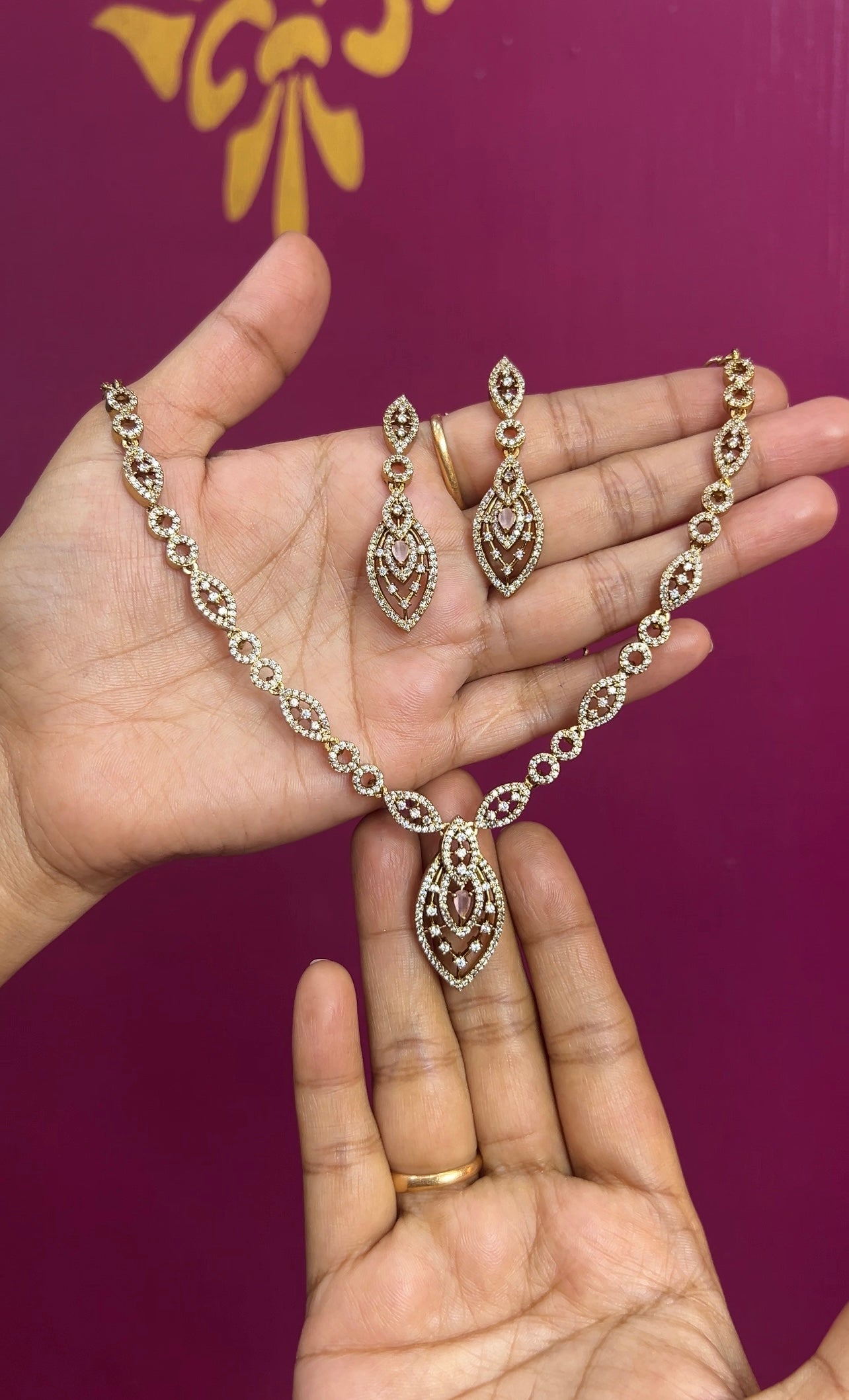 Mehendi Victorian necklace NK066