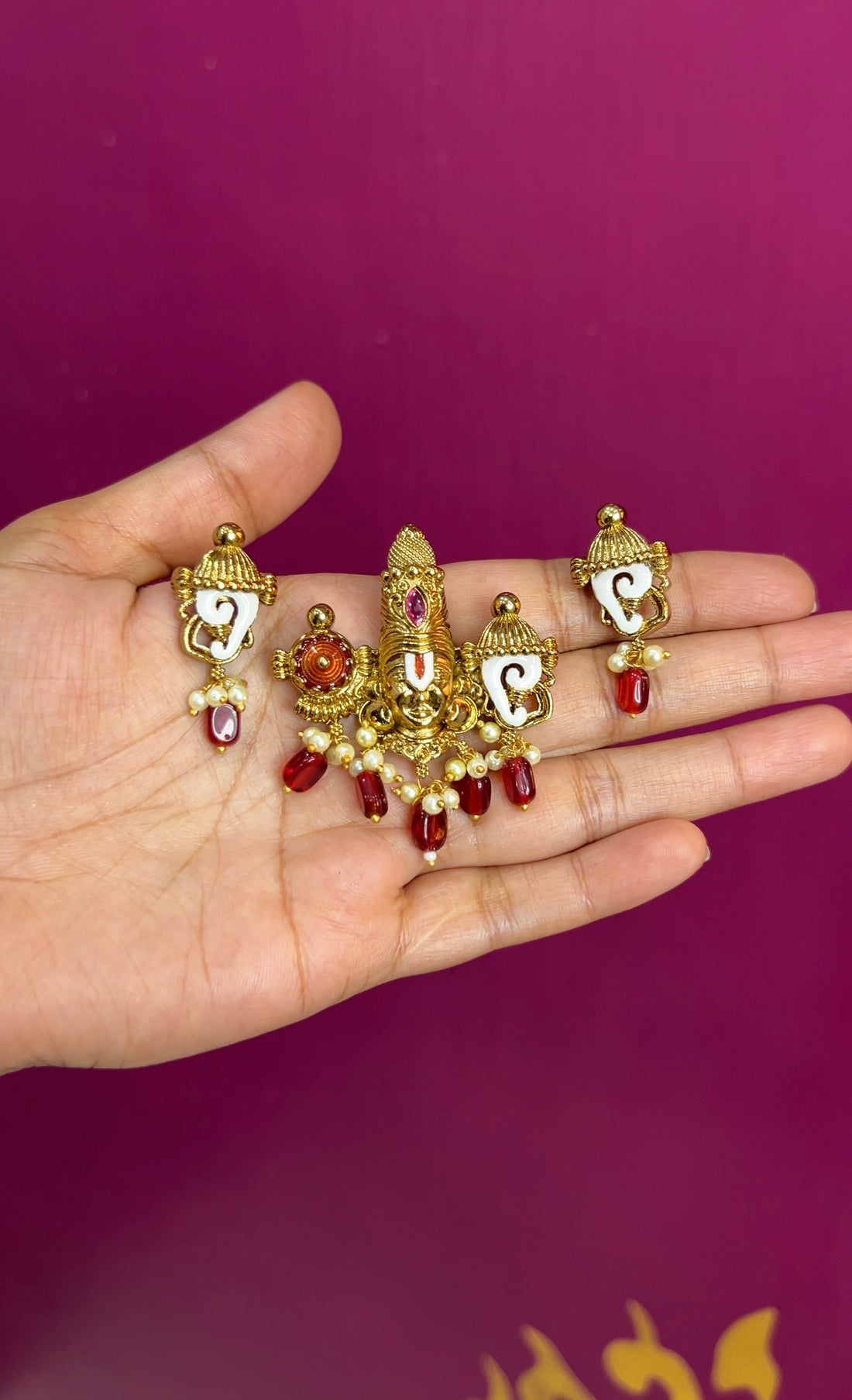 Antique finish locket set LS004