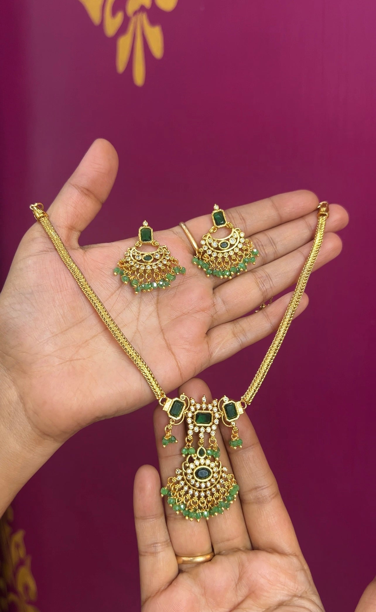 Necklace NK079