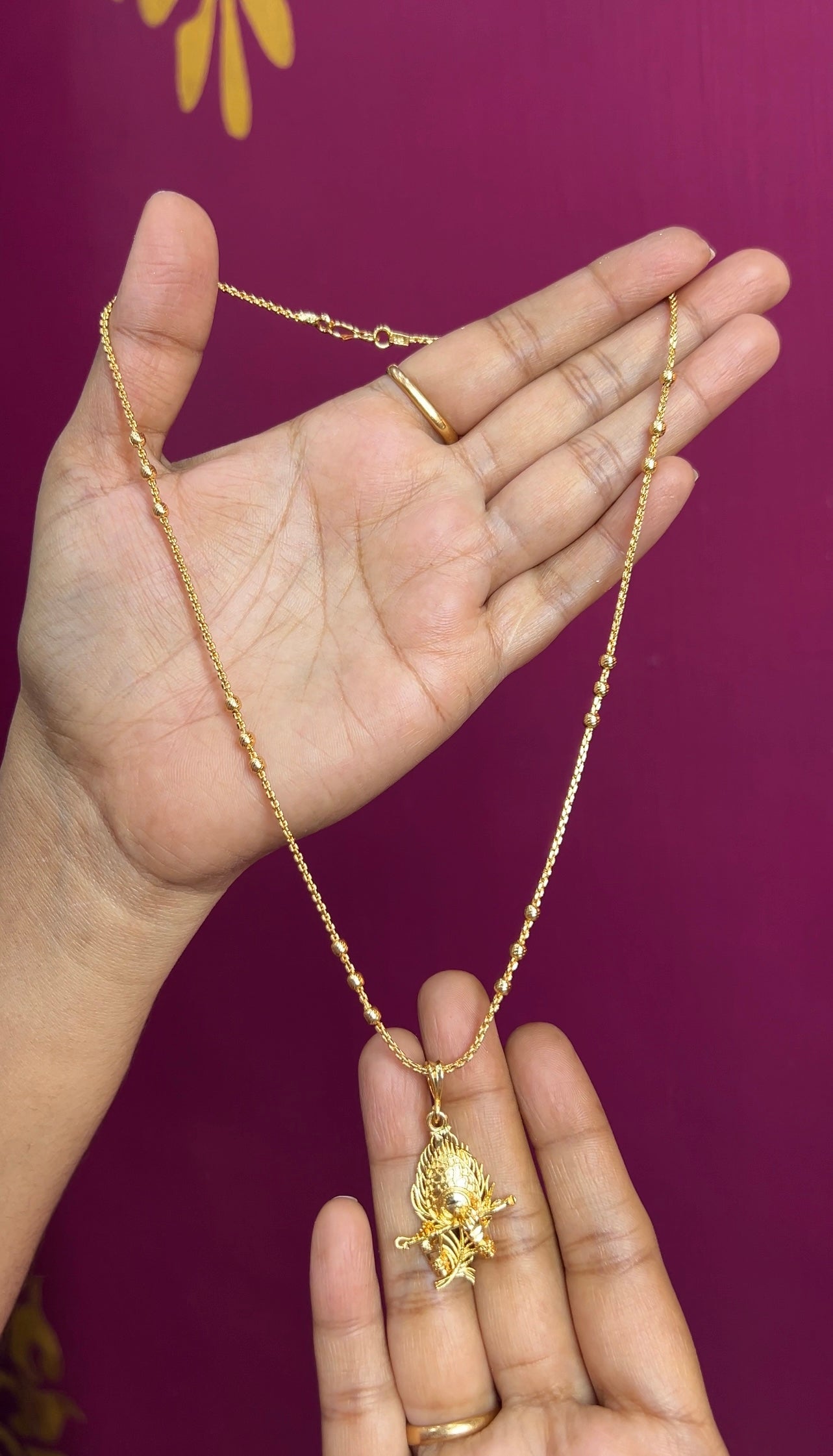 Chain with locket 18 inches SHCH018