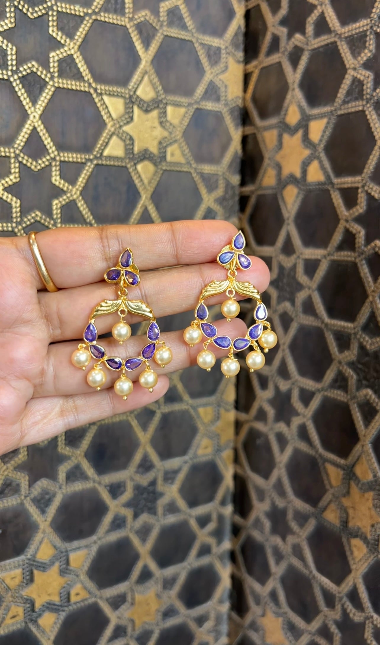 Earrings ER213