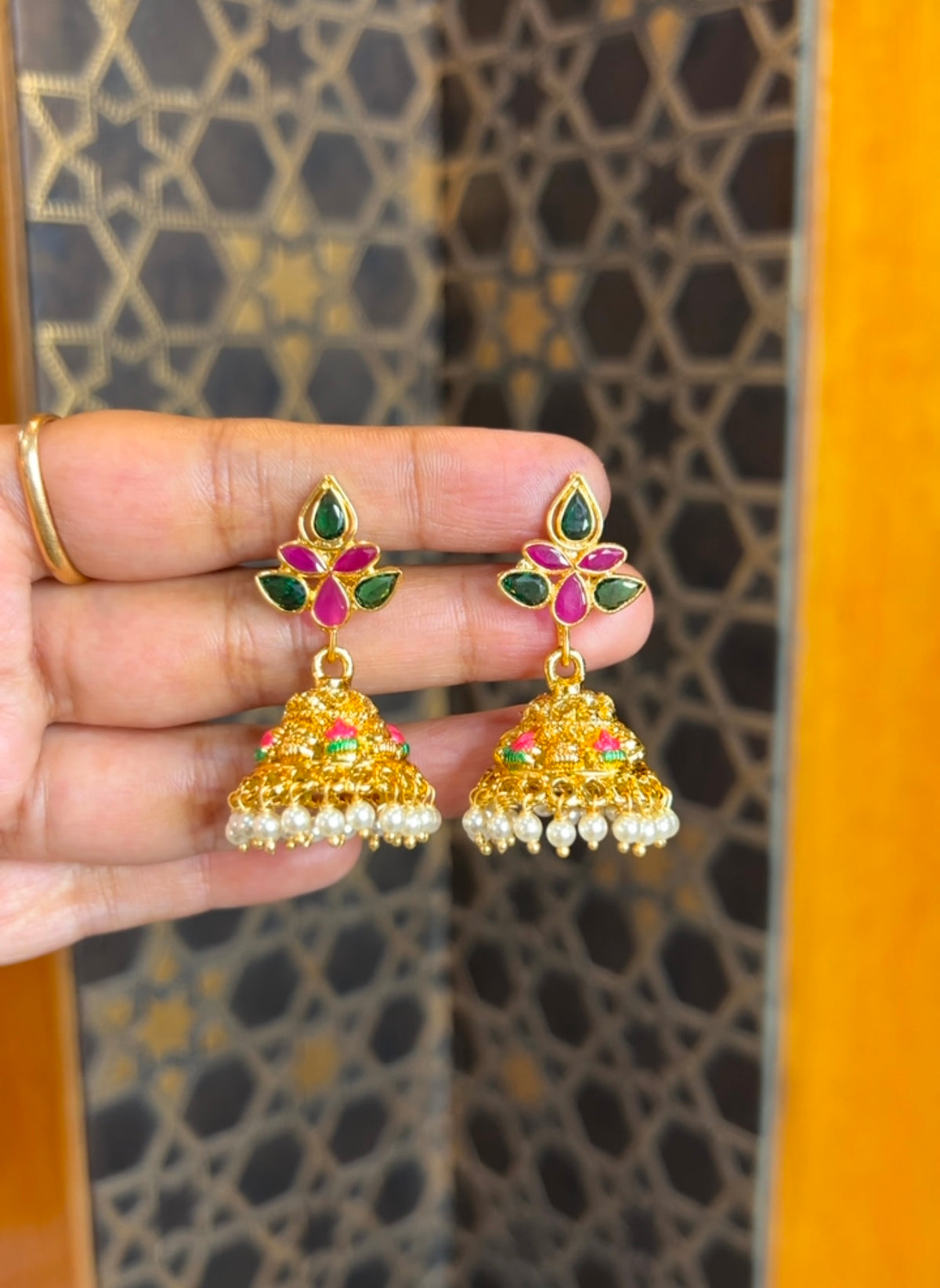 Earrings ER239