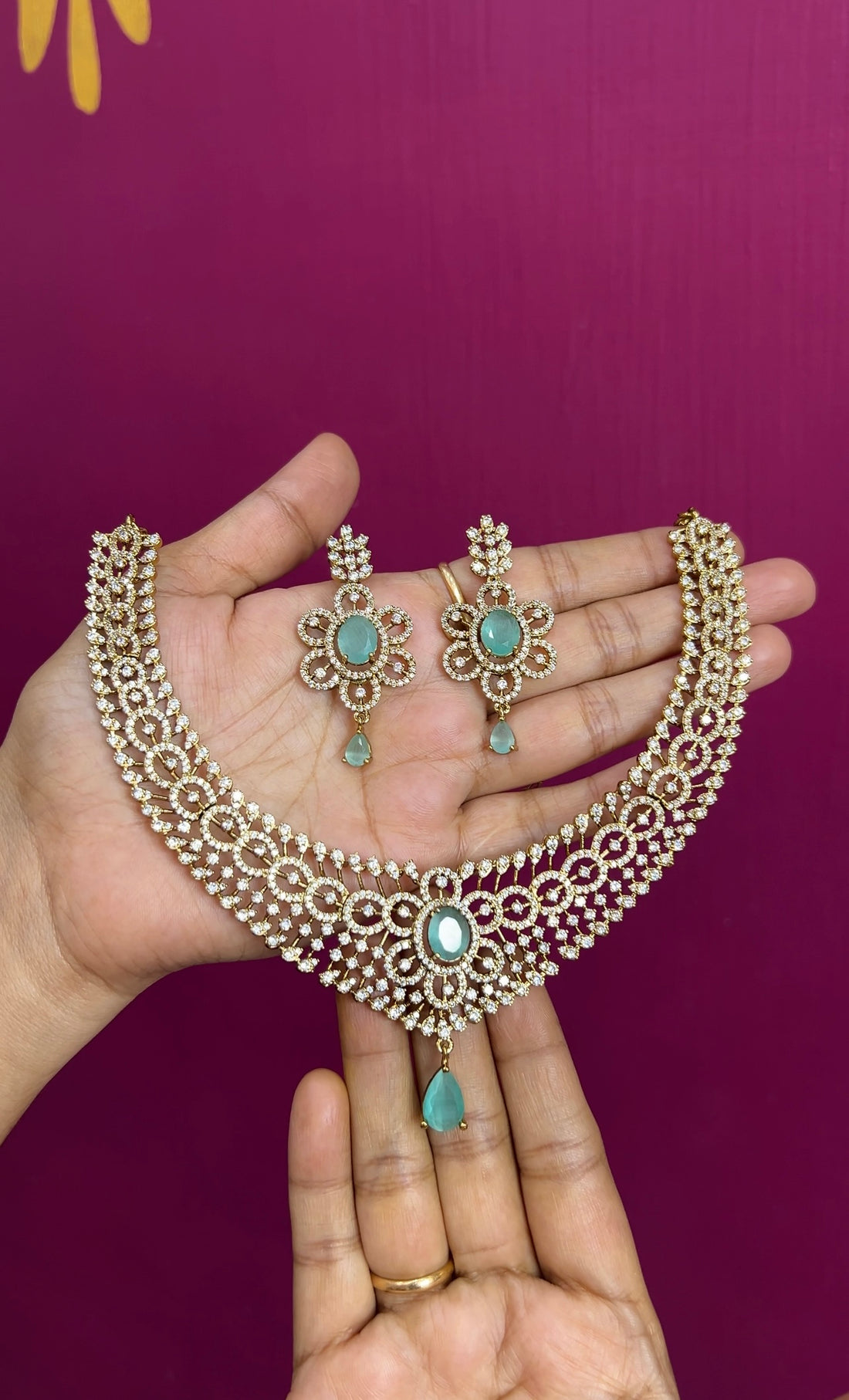 Mehendi Victorian necklace NK069