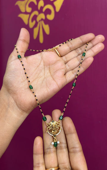 Black beads 16inches BB030