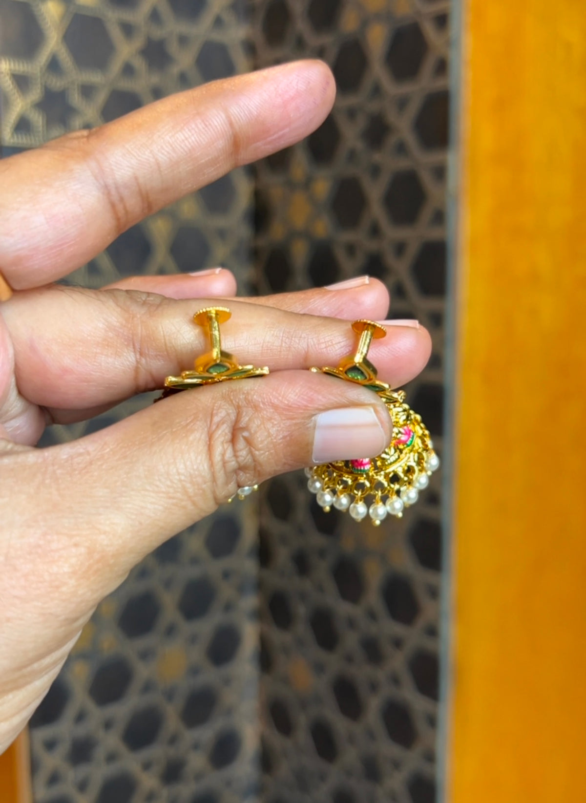Earrings ER239