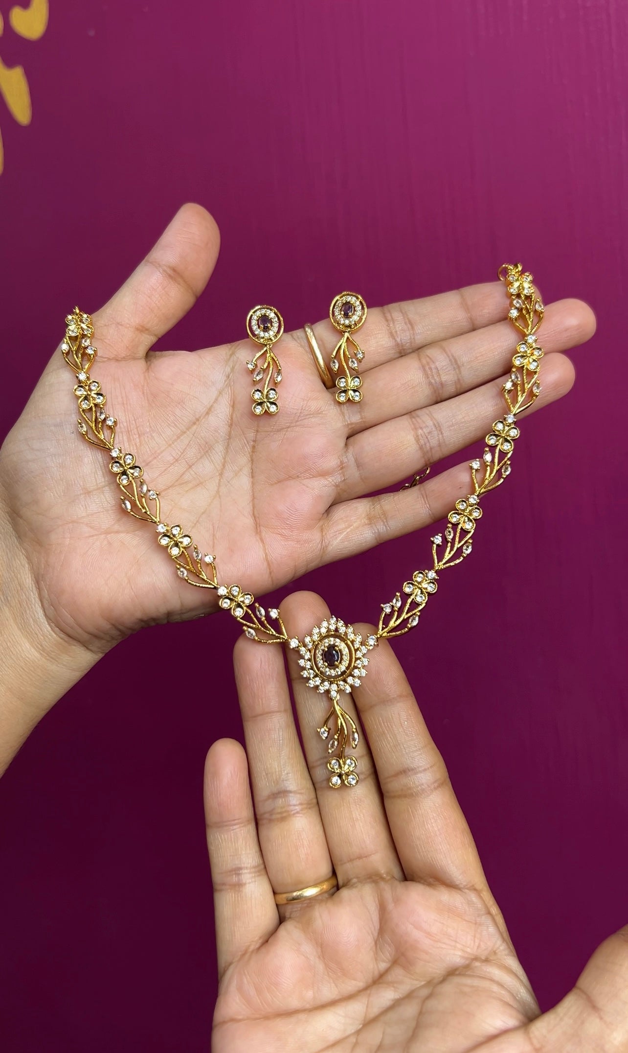 Necklace NK080