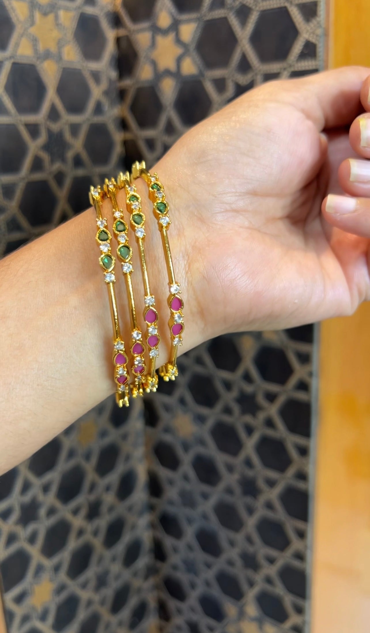 Bangles CZB011