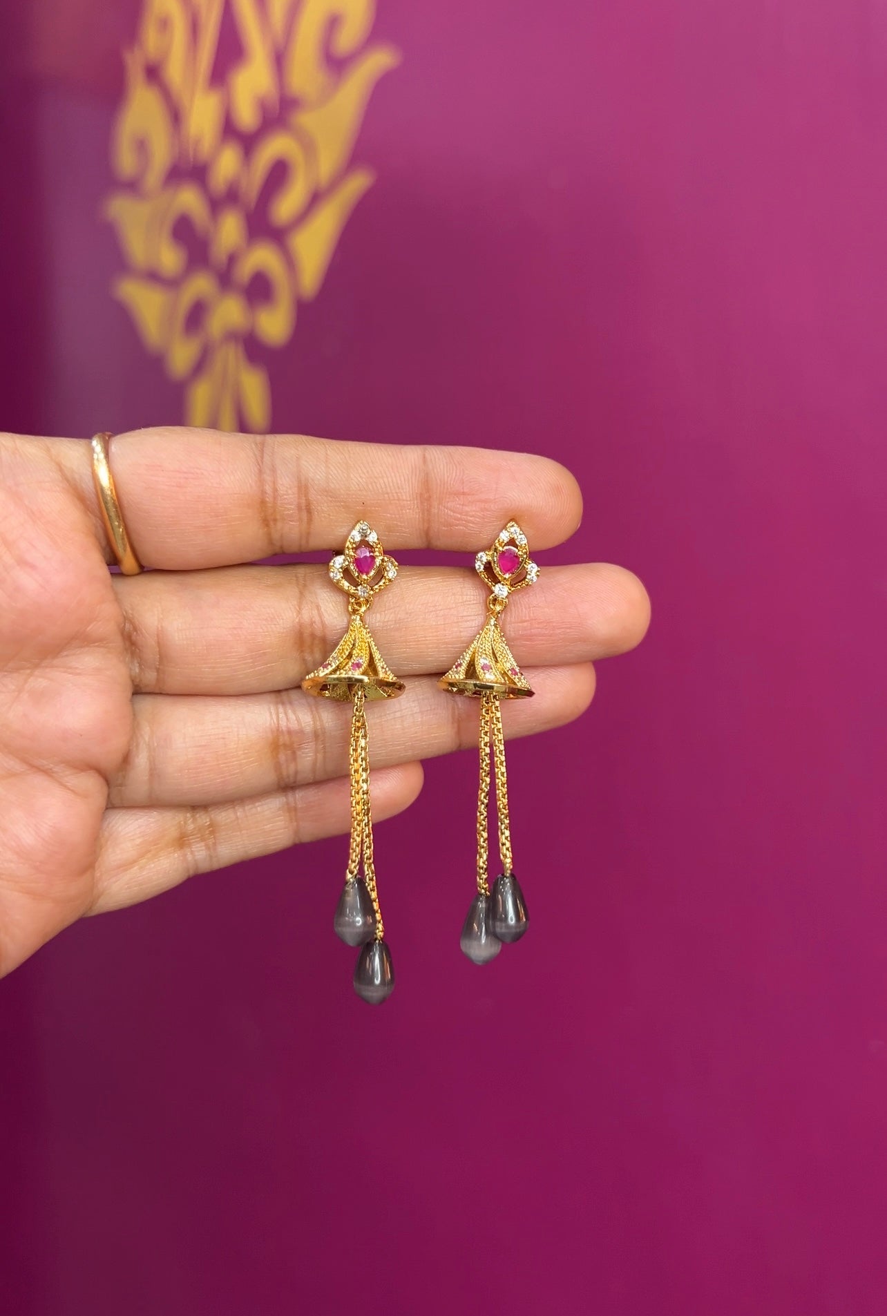 Earrings ER037
