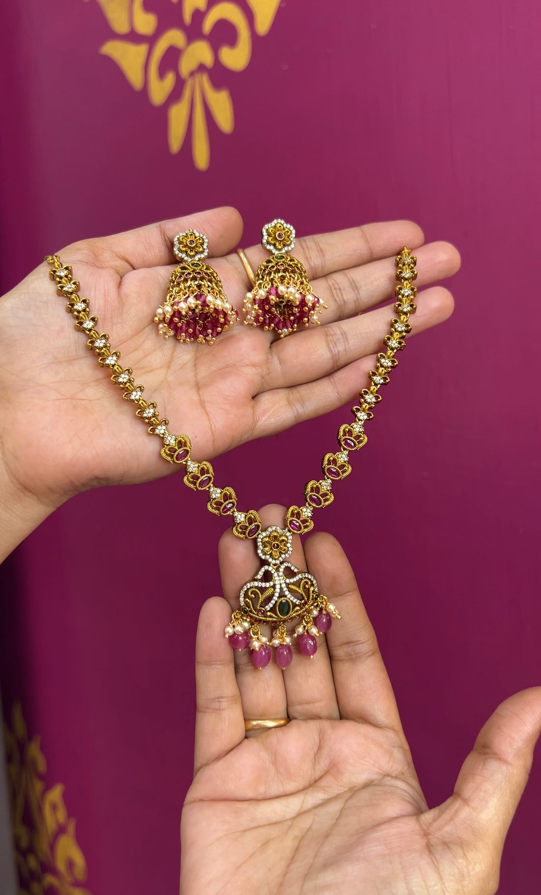 Antique finish necklace