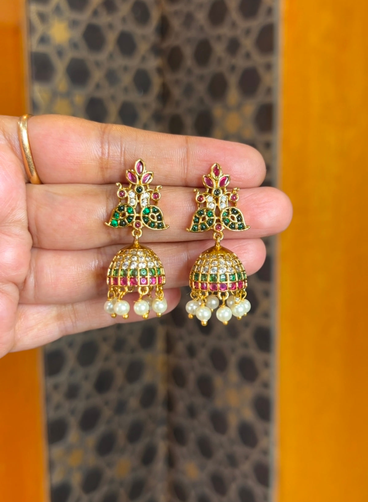 Earrings ER238
