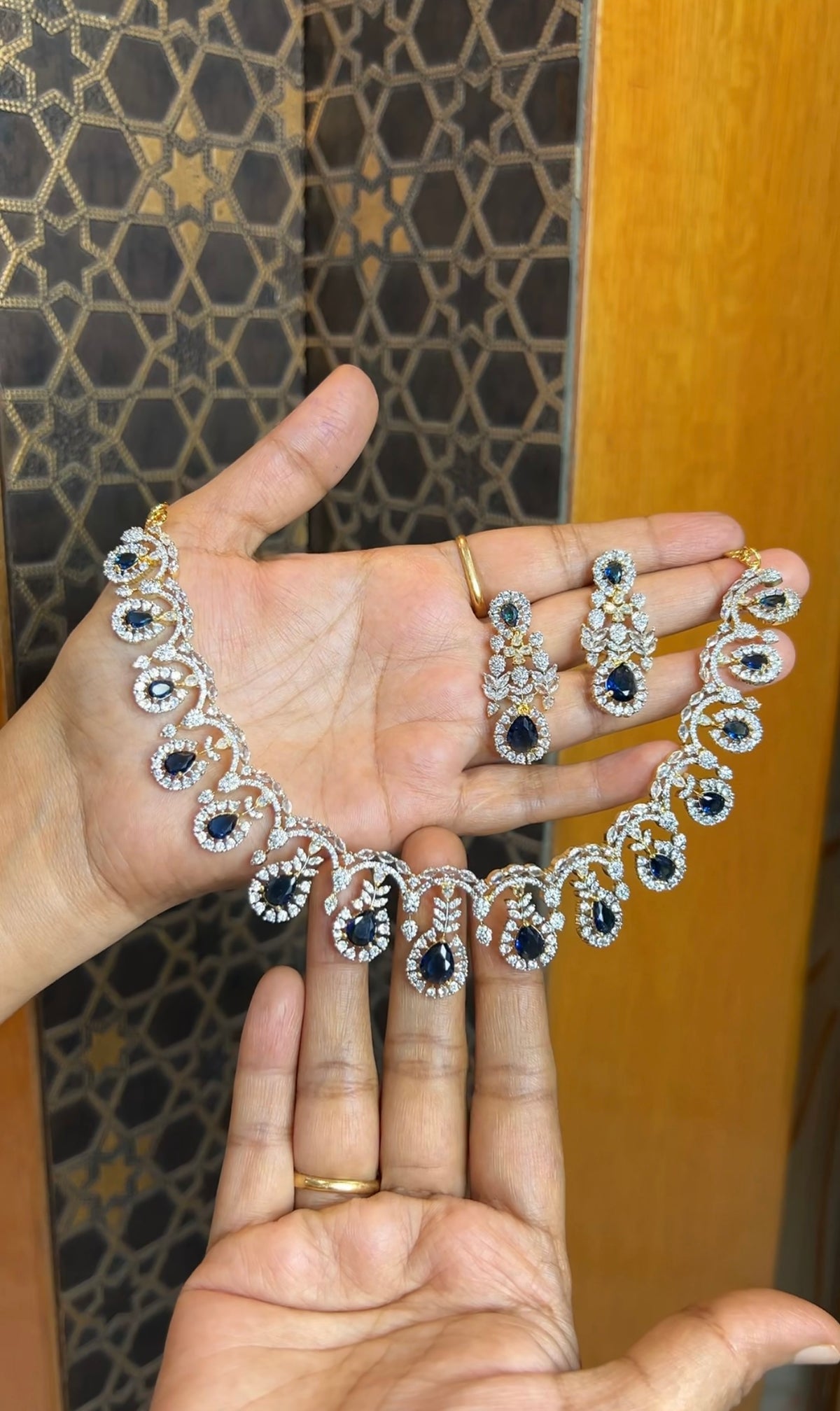 GJ necklace GJNK015