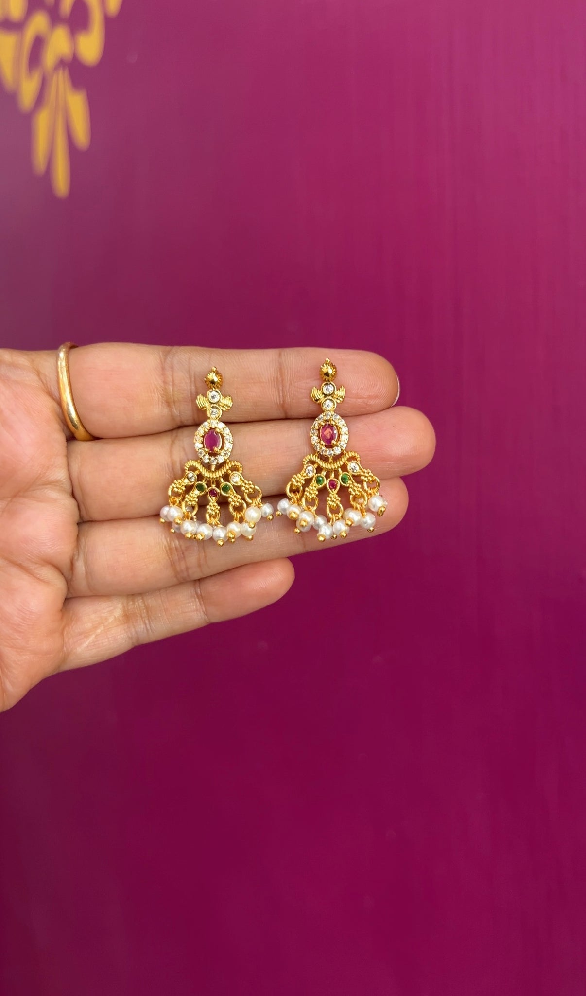 Earrings ER053