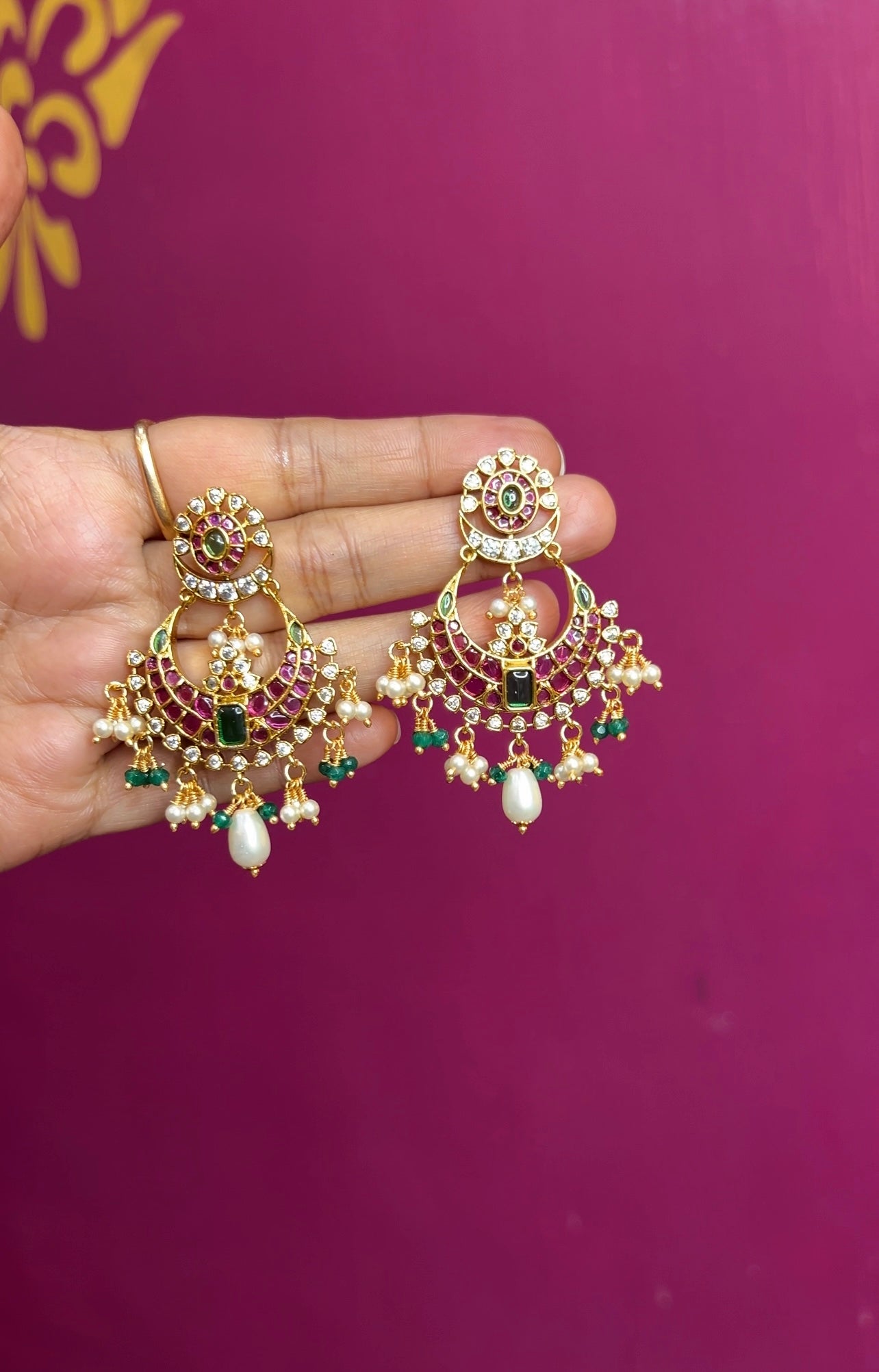 Earrings ER160