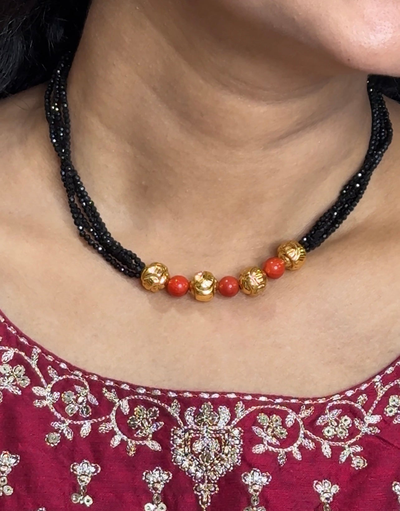 Black beads 16inches BB049