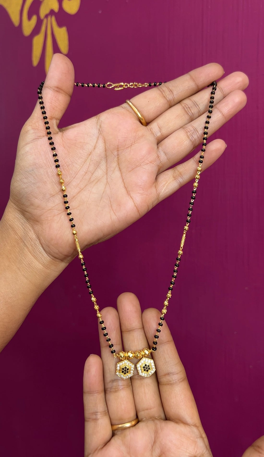 Black beads 18inches BB027