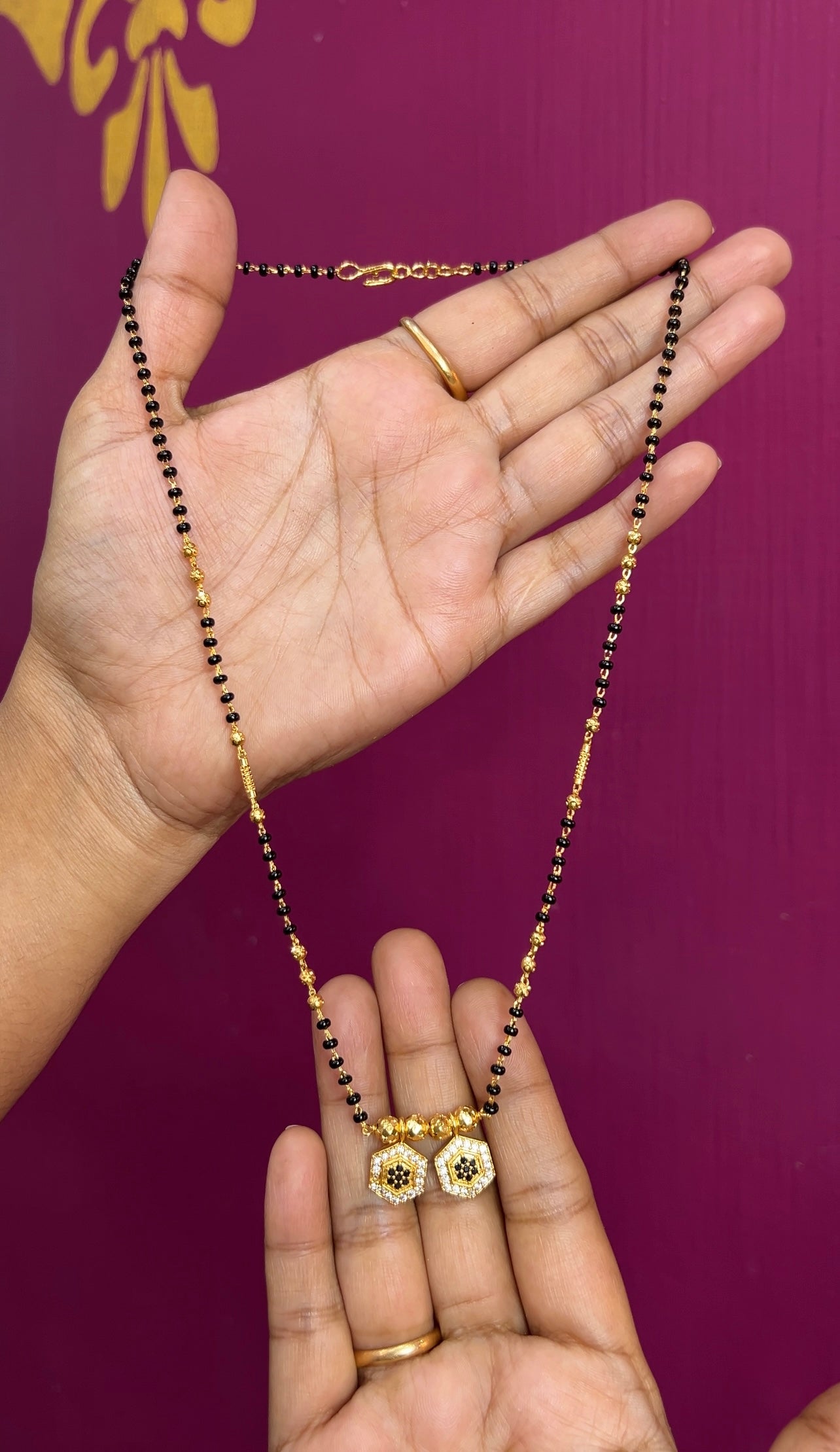 Black beads 18inches BB027