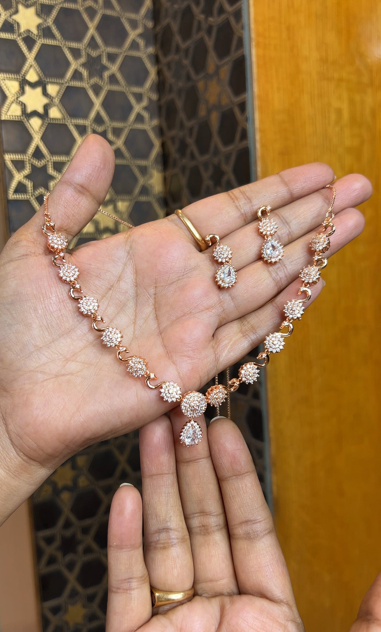 Rose gold necklace RGNK004