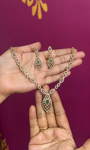 Mehendi Victorian necklace NK066