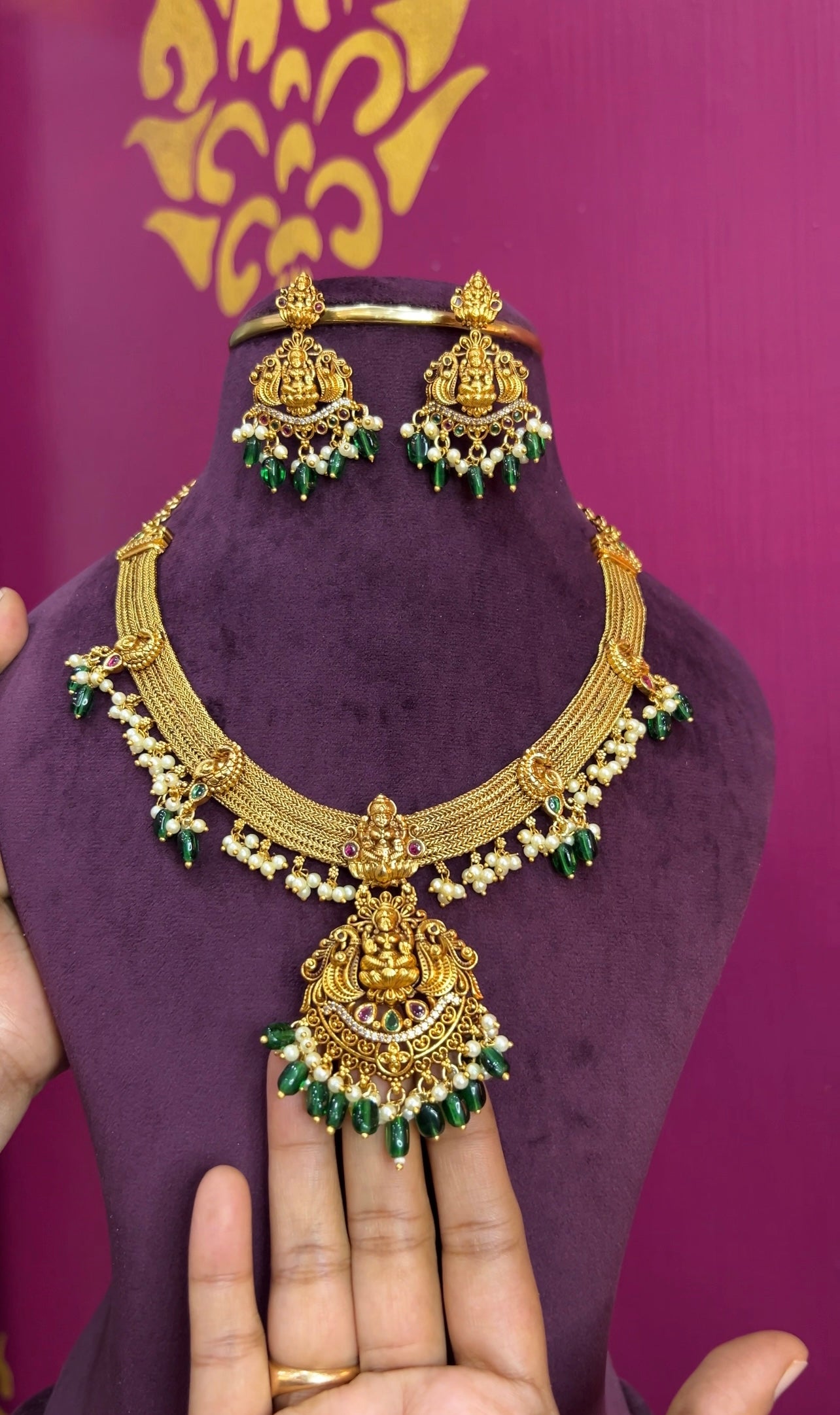 Antique finish necklace NK072