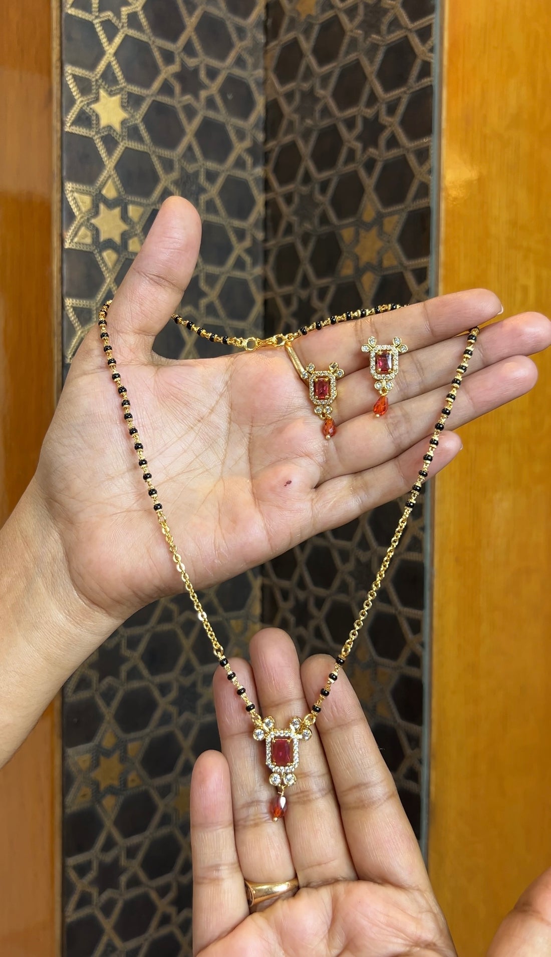 Black beads 16inches BB076