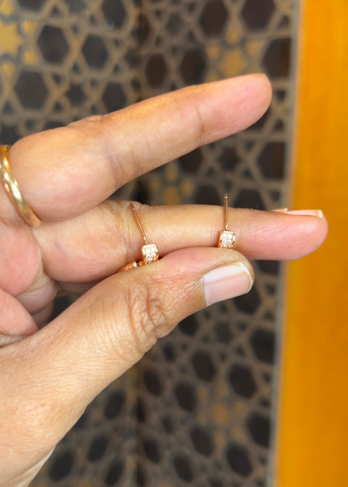 Rose gold earrings RG028