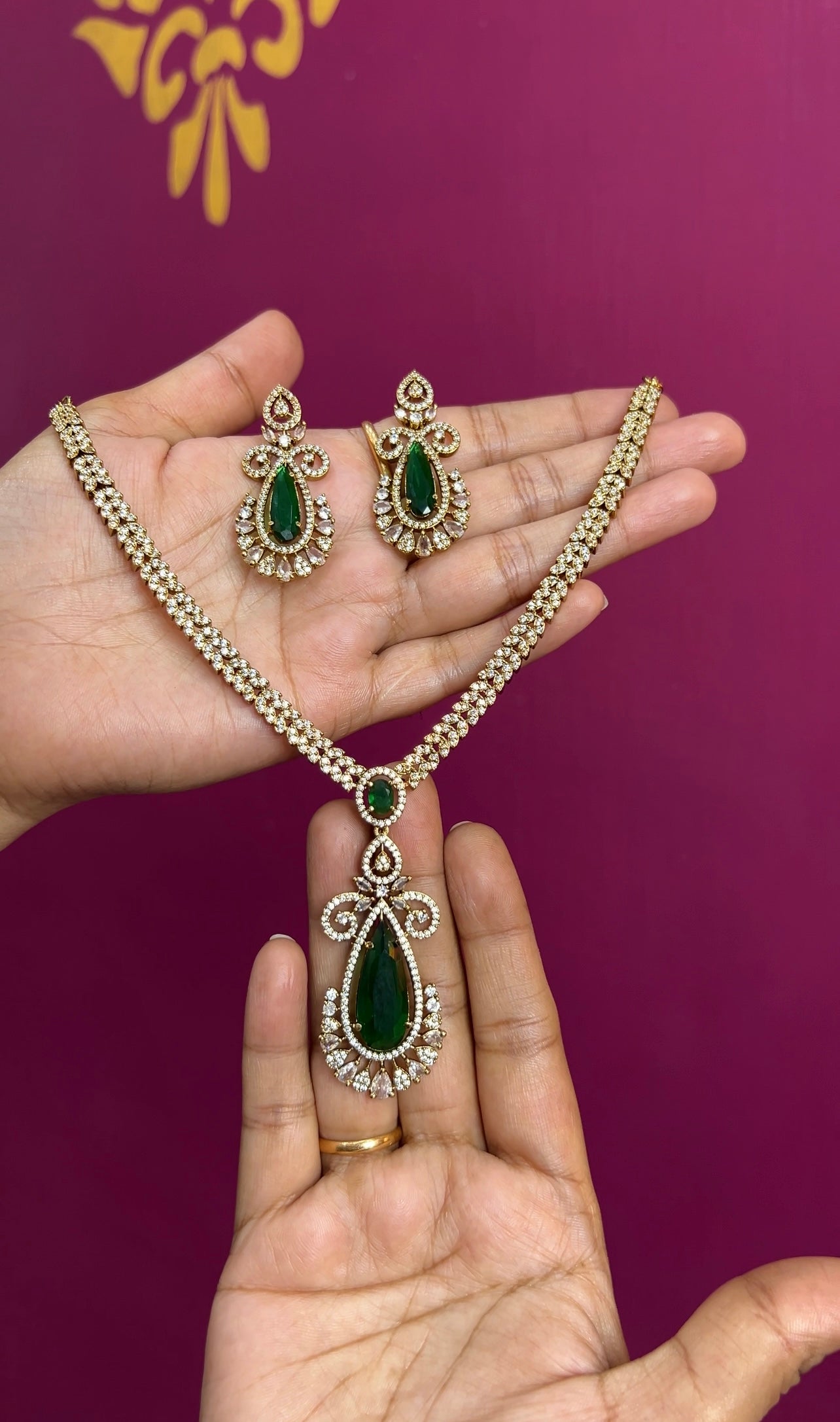 Mehendi Victorian necklace NK074