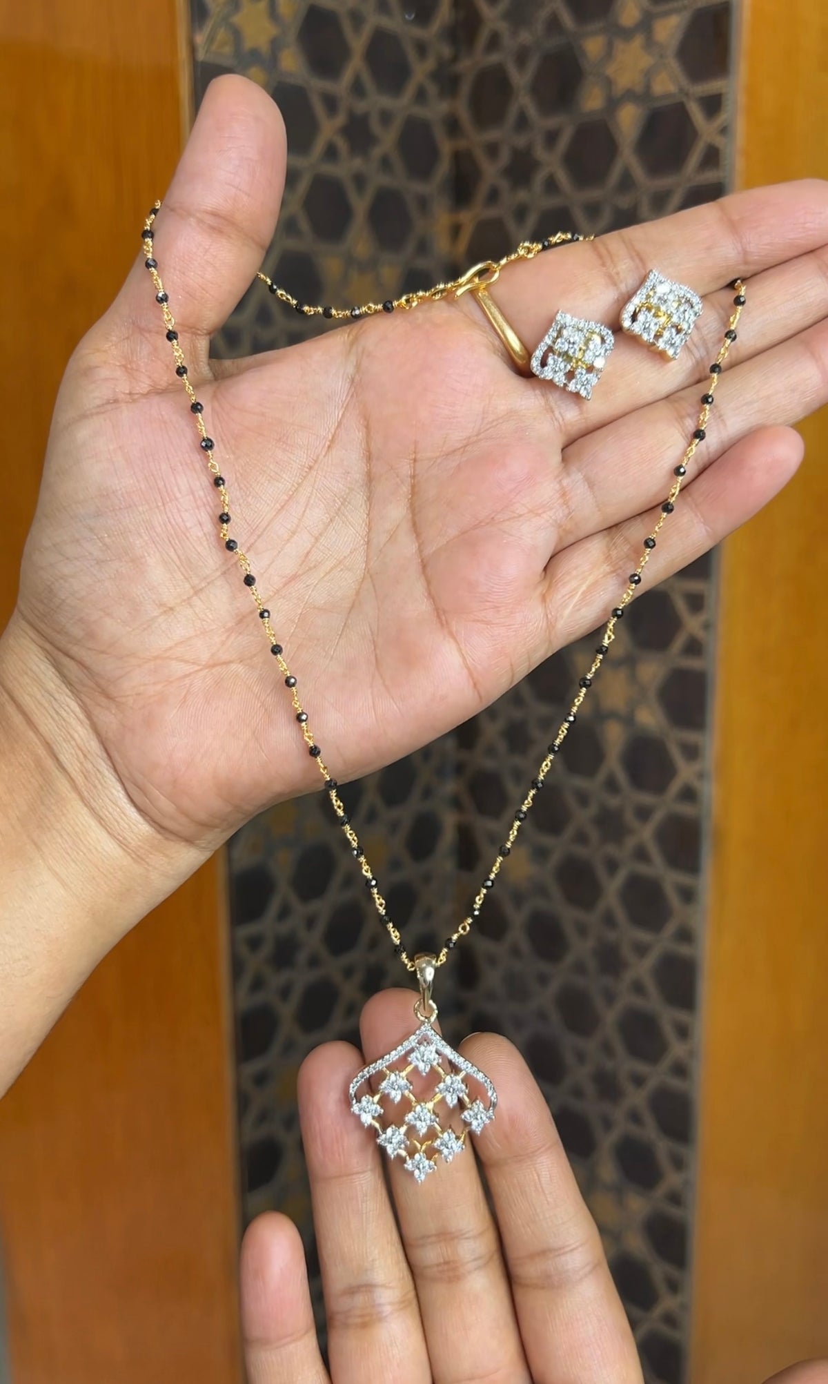 Black beads 16inches BB103