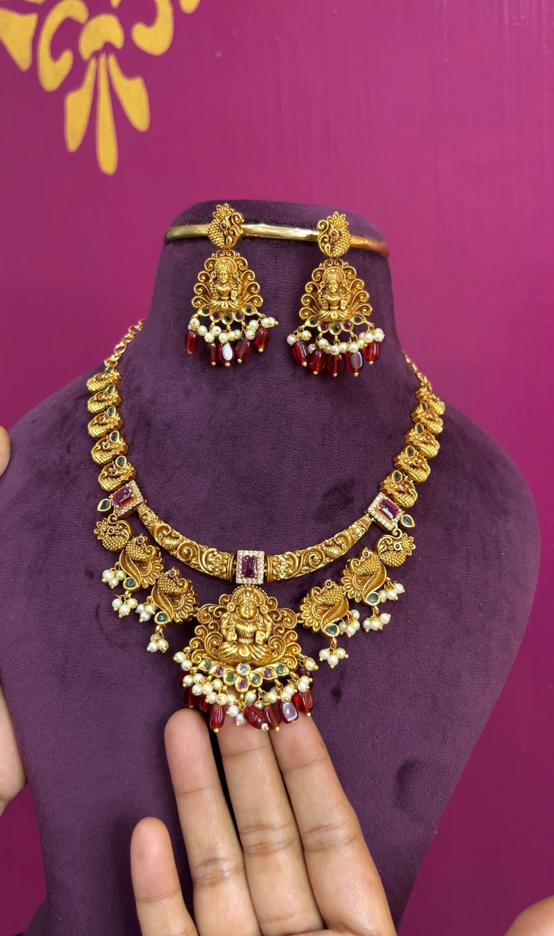 Antique finish necklace NK071